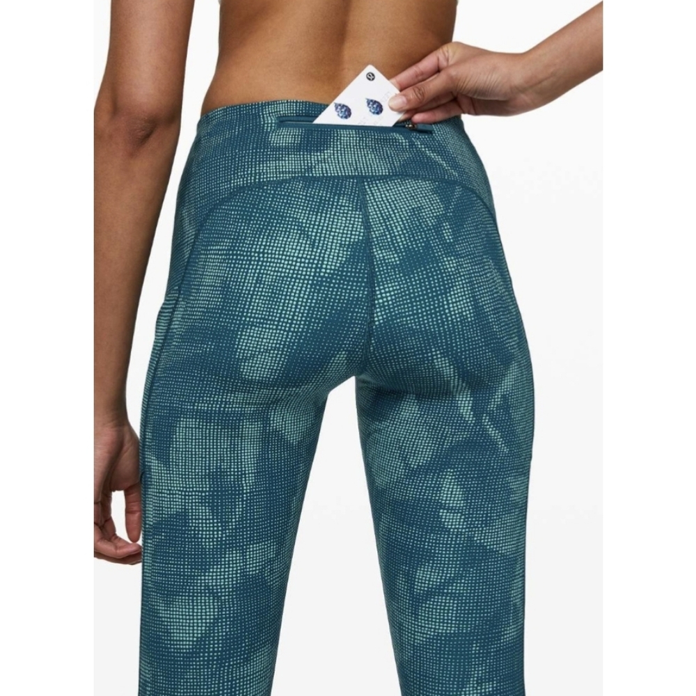 Lululemon Speed Up Tight 28"Illusion Tidal Teal Bermuda Teal Size 4